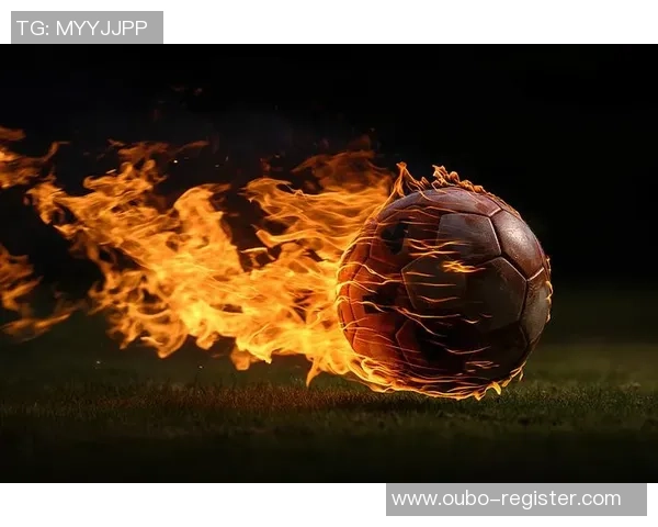 火焰足球图片大全展示炫酷火焰效果的足球艺术作品与创意设计